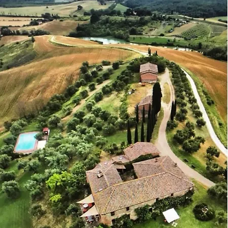 Poderecasello Vicodarbia Siena *